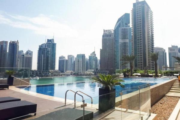 Lux Lavish With Full Palm Jumeirah View 4 *